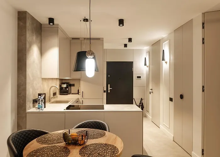 Hw Wieniawska Apartamento *